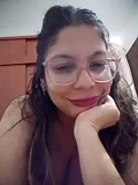 Carliina Soussa online show from May 11, 11:57 pm