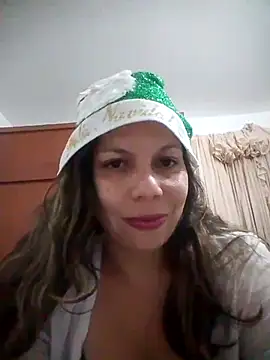 Carliina Soussa online show from December 3, 10:20 pm