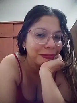 Carliina Soussa online show from May 3, 10:57 pm
