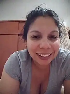 Snapshot of Carliina_Soussa chatting on June 27, 11:55 pm Carliina Soussa online show from June 27, 11:55 pm