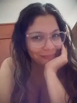 Carliina Soussa online show from May 18, 5:13 am