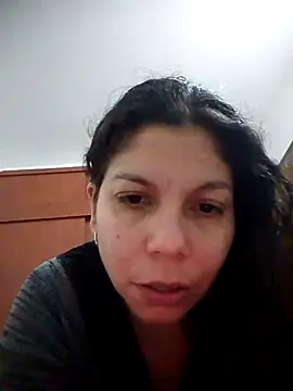 Snapshot of Carliina_Soussa chatting on March 3, 5:37 am Carliina Soussa online show from March 3, 5:37 am