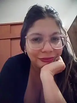 Carliina Soussa online show from May 6, 10:47 pm