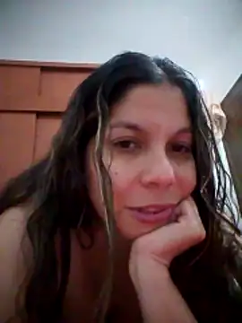 Snapshot of Carliina_Soussa chatting on October 10, 11:16 pm Carliina Soussa online show from October 10, 11:16 pm