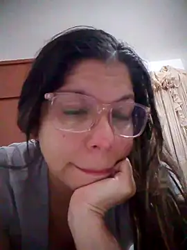 Snapshot of Carliina_Soussa chatting on February 1, 12:20 am Carliina Soussa online show from February 1, 12:20 am
