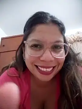 Carliina Soussa online show from April 5, 1:45 am