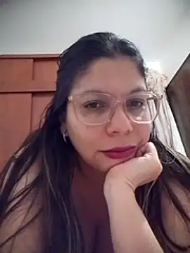 Snapshot of Carliina_Soussa chatting on June 24, 11:35 pm Carliina Soussa online show from June 24, 11:35 pm