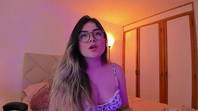 Lau Bee online show from February 10, 6:56 pm