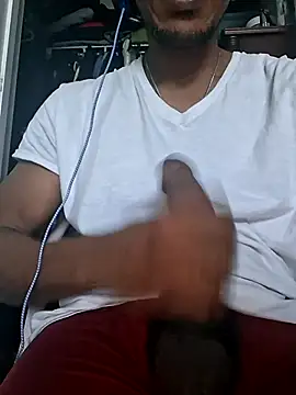 bigboytoy912 online show from May 5, 9:18 pm