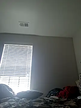 bigboytoy912 online show from April 21, 4:24 pm