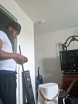 bigboytoy912 online show from April 26, 7:44 pm