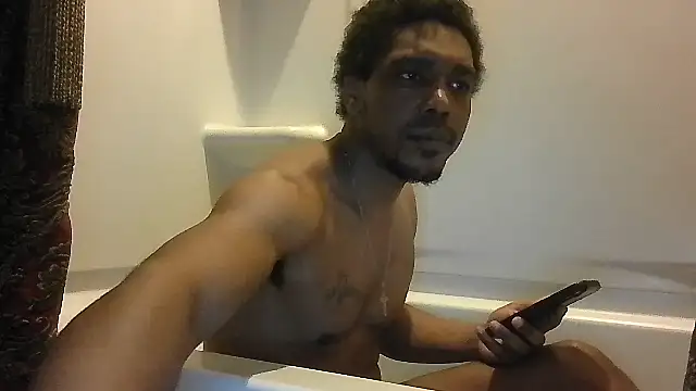 bigboytoy912 online show from March 14, 8:15 pm