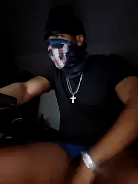 bigboytoy912 online show from April 14, 3:00 am