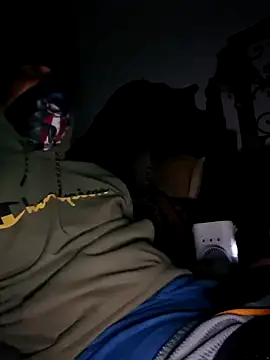 bigboytoy912 online show from April 10, 5:25 am