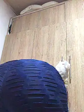 Snapshot of Abigail_Cowen chatting on December 16, 3:38 pm Abigail Cowen online show from December 16, 3:38 pm