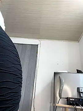 Snapshot of ZoeJohnsoon chatting on December 2, 4:41 pm ZoeJohnsoon online show from December 2, 4:41 pm