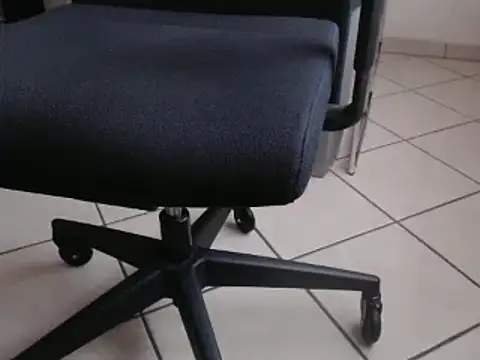 Snapshot of steelwings1976 chatting on February 9, 7:28 am steelwings1976 online show from February 9, 7:28 am