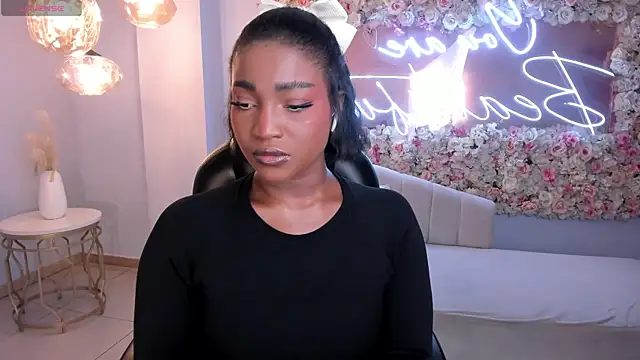 SavannahStorm online show from April 1, 12:06 pm