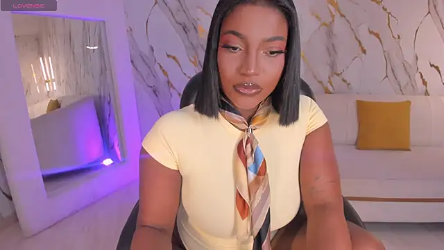 SavannahStorm online show from June 14, 2:29 pm