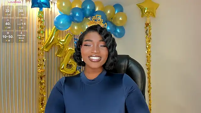 SavannahStorm online show from April 4, 1:17 pm