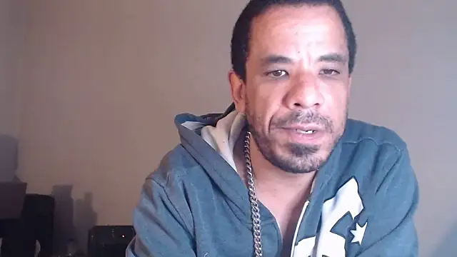 Tjskigh online show from April 13, 2:48 am