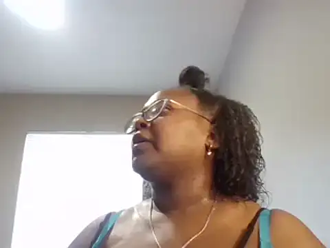 Snapshot of Needmehard chatting on January 20, 2:46 pm Needmehard online show from January 20, 2:46 pm