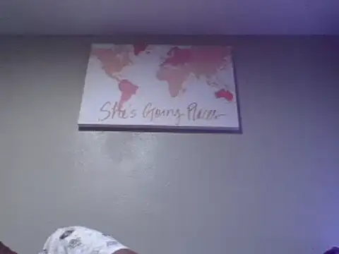 Snapshot of littbbc chatting on December 6, 2:29 am littbbc online show from December 6, 2:29 am