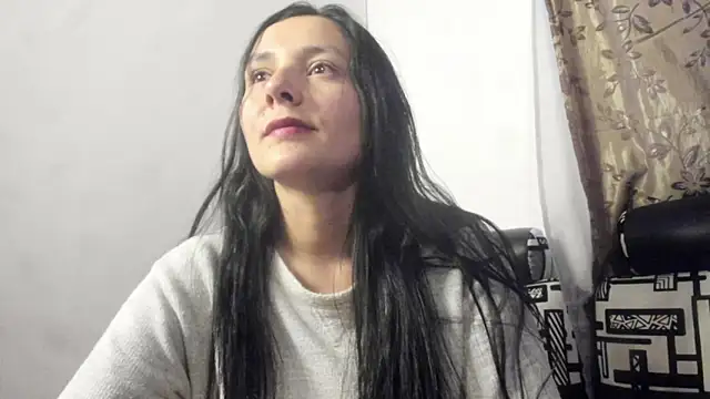 Snapshot of Nathaly_love96 chatting on May 20, 11:13 pm Nathaly love96 online show from May 20, 11:13 pm