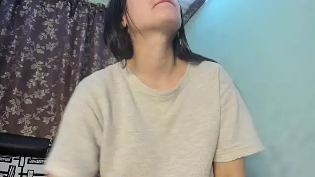 Nathaly love96 online show from December 17, 11:37 am