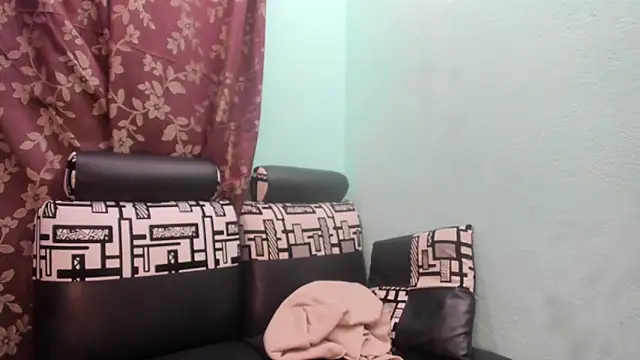 Nathaly love96 online show from March 28, 7:15 pm