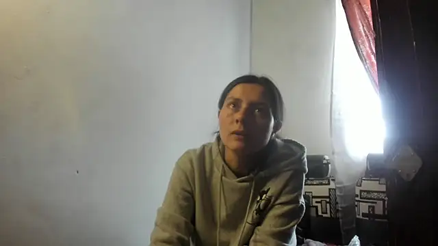 Snapshot of Nathaly_love96 chatting on May 29, 7:31 pm Nathaly love96 online show from May 29, 7:31 pm