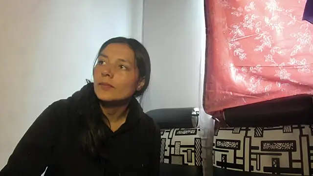 Nathaly love96 online show from June 24, 7:44 pm