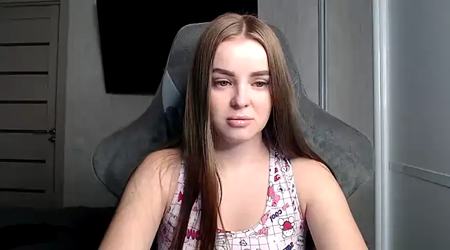 YourBitsy online show from December 3, 4:10 am