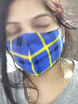 Snapshot of illay_love chatting on March 18, 3:12 am illay love online show from March 18, 3:12 am