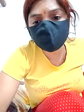 Snapshot of illay_love chatting on July 9, 7:42 am illay love online show from July 9, 7:42 am
