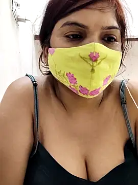 Snapshot of illay_love chatting on February 17, 8:17 pm illay love online show from February 17, 8:17 pm