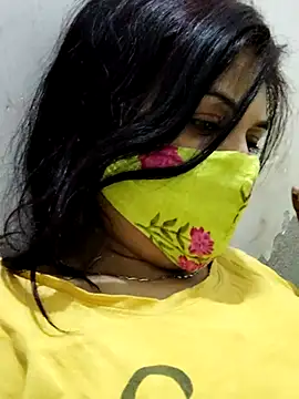 Snapshot of illay_love chatting on March 21, 2:39 am illay love online show from March 21, 2:39 am