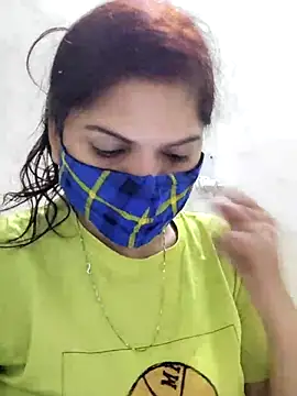 Snapshot of illay_love chatting on March 21, 11:33 am illay love online show from March 21, 11:33 am