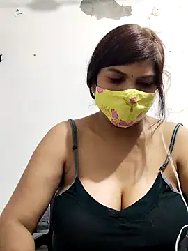 illay love online show from April 15, 7:58 pm