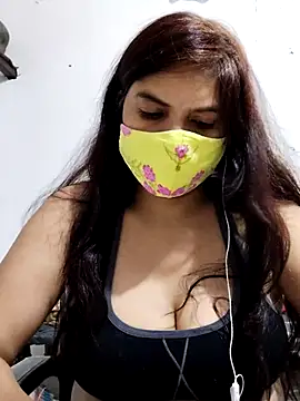 illay love online show from April 5, 5:30 pm