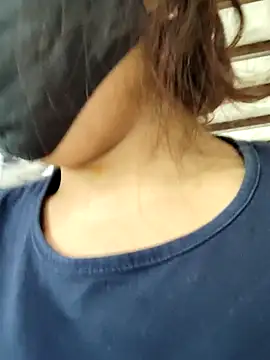 illay love online show from March 17, 5:54 am