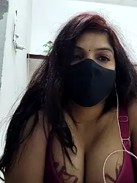 Snapshot of illay_love chatting on January 31, 7:12 pm illay love online show from January 31, 7:12 pm