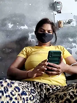 illay love online show from May 7, 6:06 am