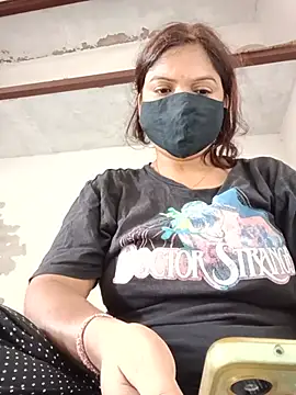 Snapshot of illay_love chatting on July 15, 5:03 am illay love online show from July 15, 5:03 am