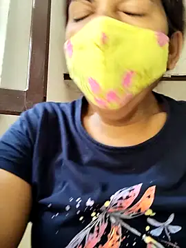 Snapshot of illay_love chatting on September 19, 7:01 am illay love online show from September 19, 7:01 am