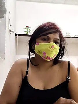 Snapshot of illay_love chatting on February 1, 7:23 pm illay love online show from February 1, 7:23 pm