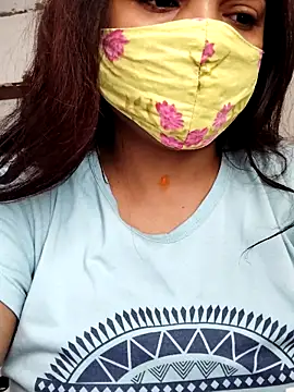 illay love online show from March 27, 4:21 am