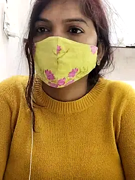 Snapshot of illay_love chatting on February 3, 2:53 am illay love online show from February 3, 2:53 am