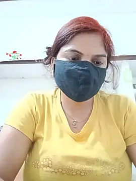 Snapshot of illay_love chatting on June 18, 11:37 am illay love online show from June 18, 11:37 am