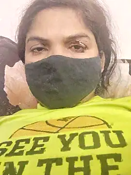 illay love online show from May 1, 2:44 pm